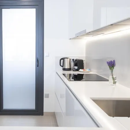 Sunset Sailors Relax Benidorm